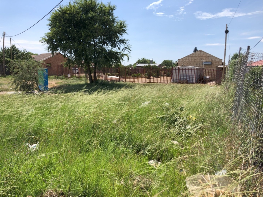 Commercial Property for Sale in Selosesha Free State